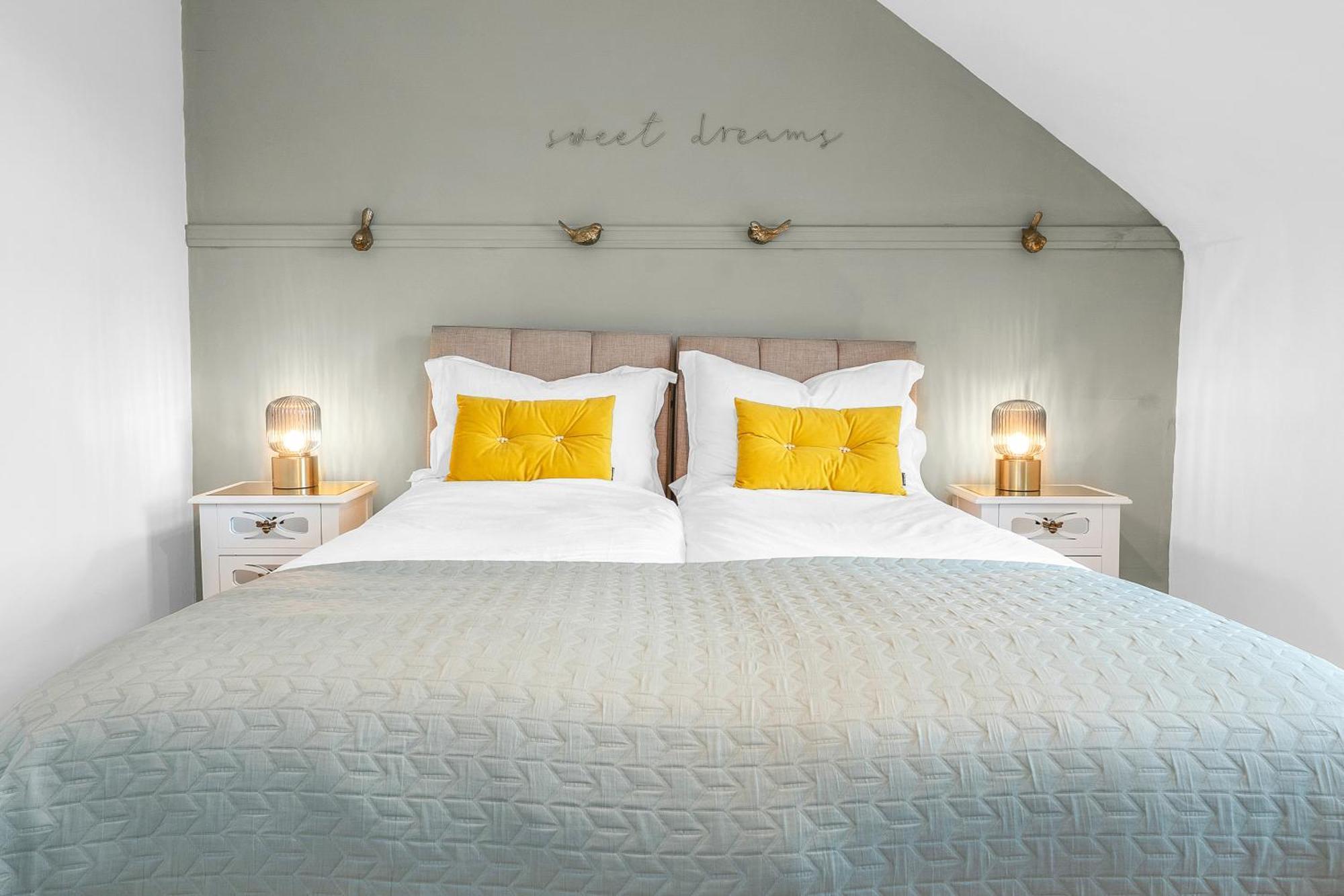 Beeswing, A Victorian Gem In Biggar Villa Luaran gambar